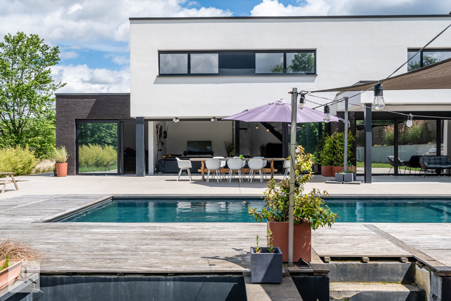 VENDU – Villa contemporaine à Flémalle et terrain constructible