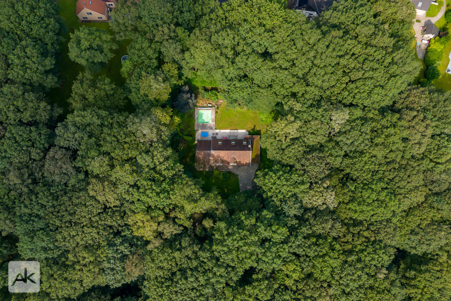 Villa dans un écrin de verdure